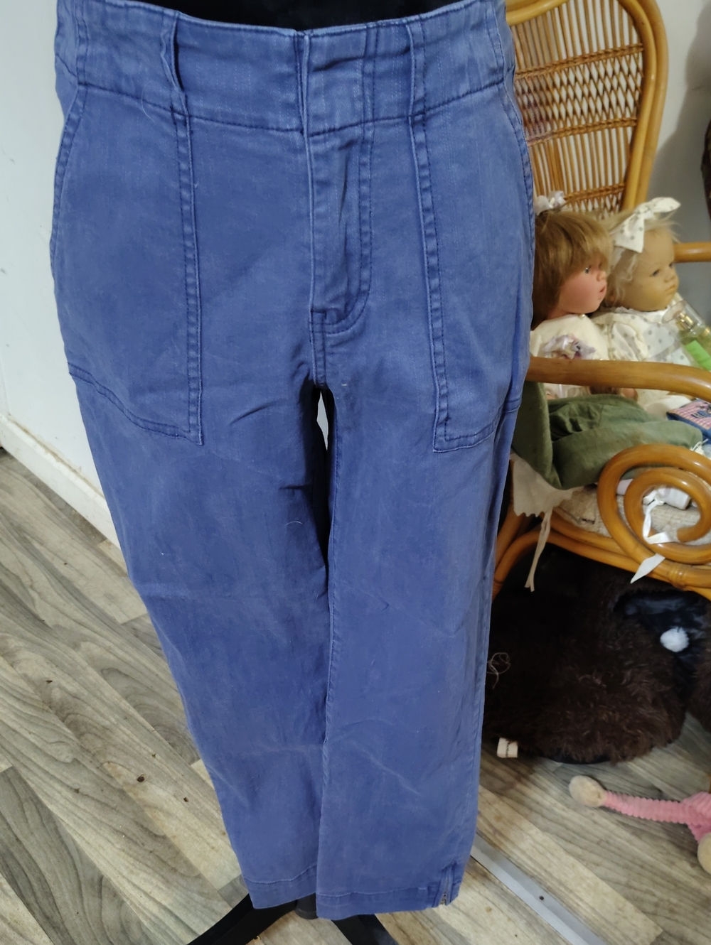 Women’s Straight Leg Pants in Blue